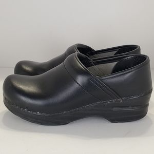 Dansko Womens Black Leather Clogs Size 36